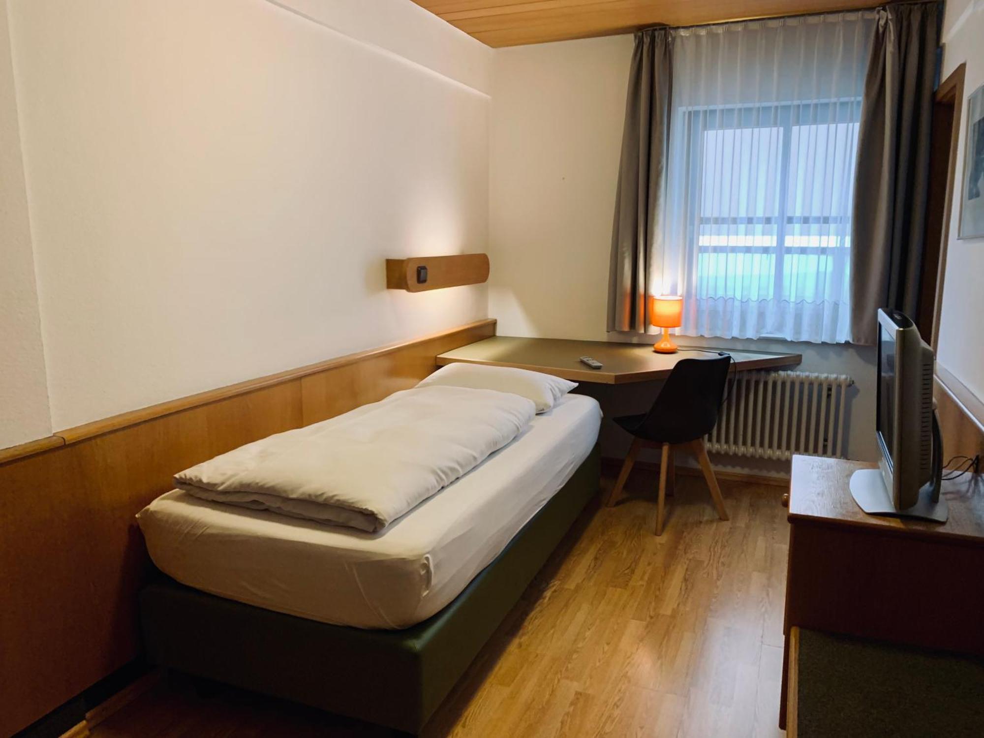 Hotel Waldhorn Штутгарт Номер фото